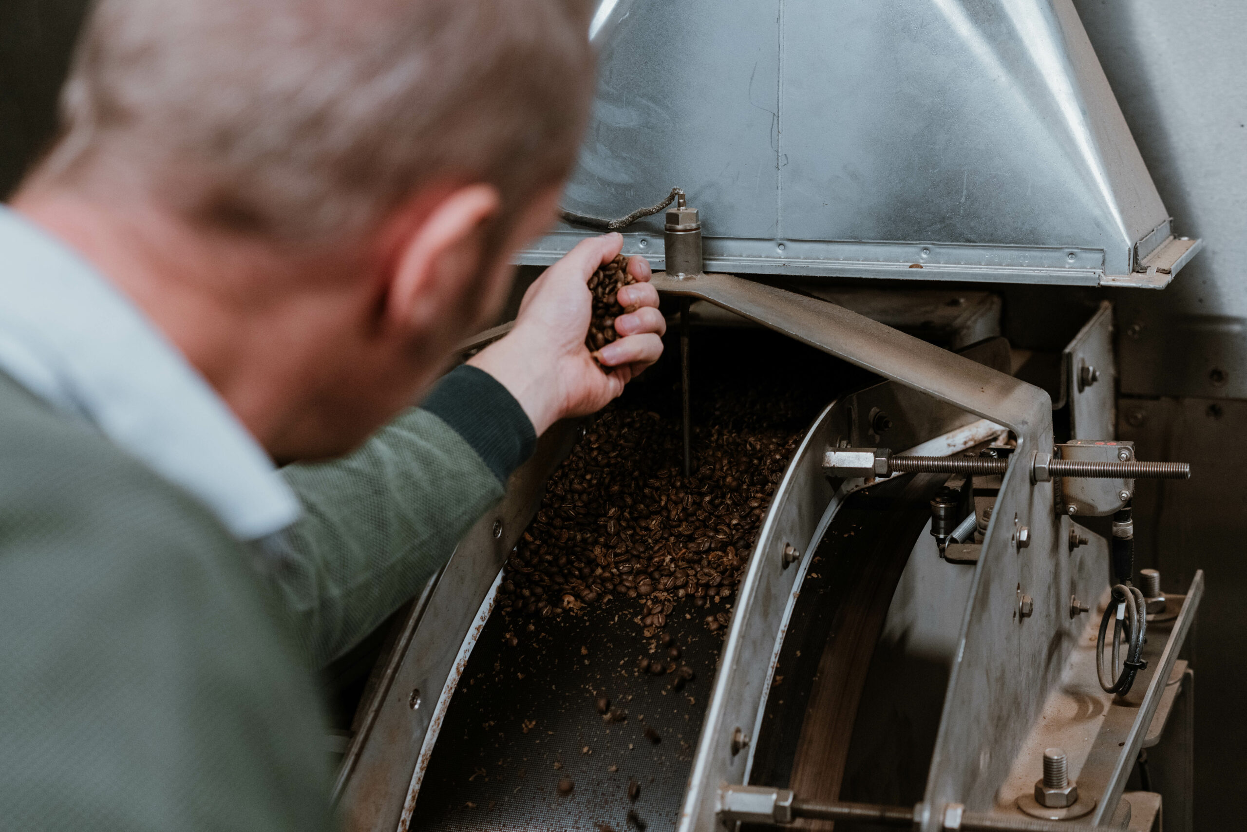 CEE coffee roaster